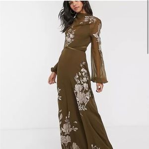 Olive green ASOS embroidered maxi dress size 4 🔥